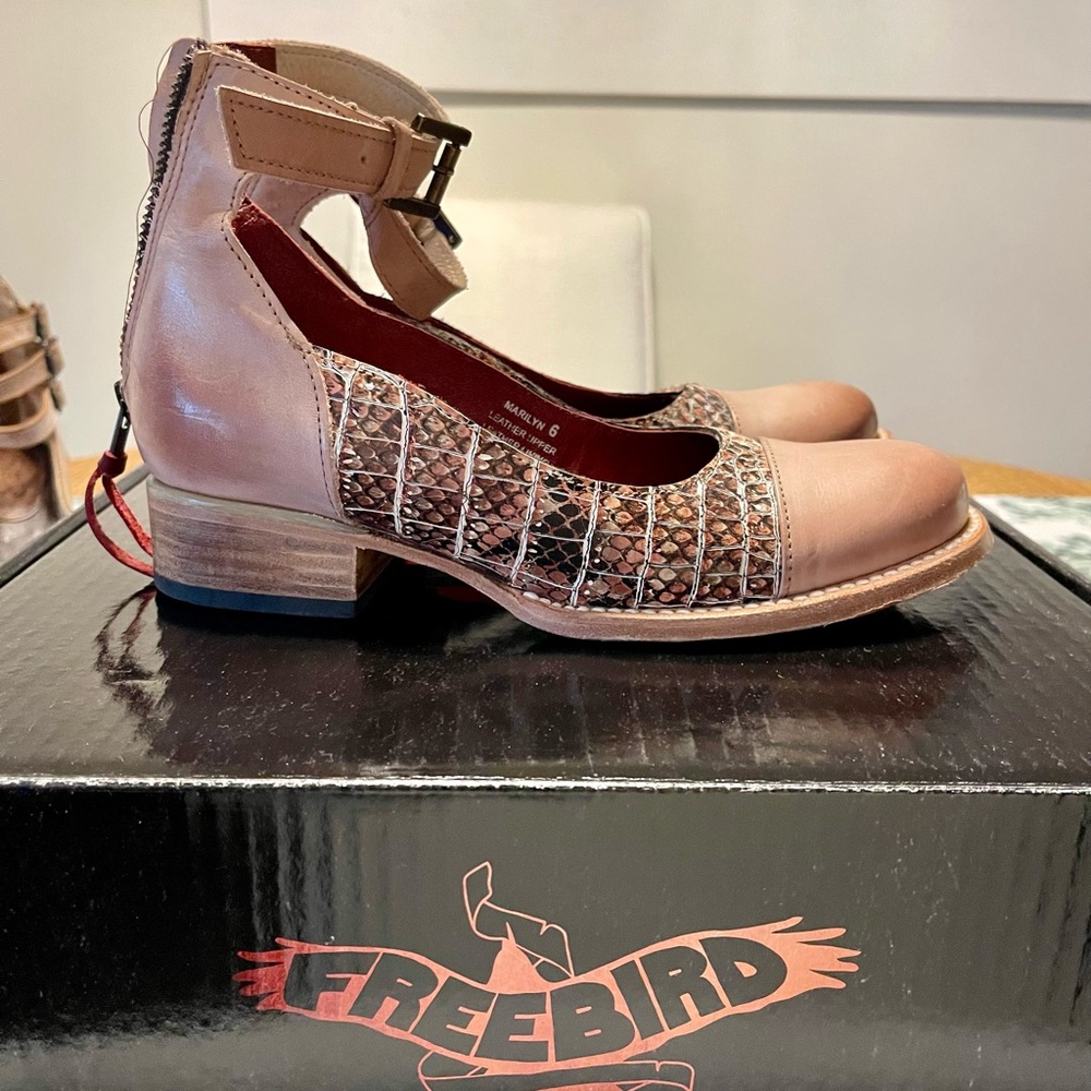 Freebird “MARILYN” in pink croc - Picture 2 of 5